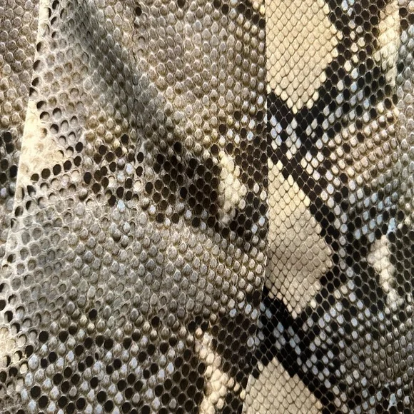 ERDEM Ari snake printed pencil skirt w/ blue lace panel, silk lining - US 8 - Picture 9 of 15